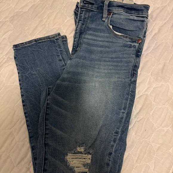 Abercrombie & Fitch Women's Jeans - Picture 5 of 5